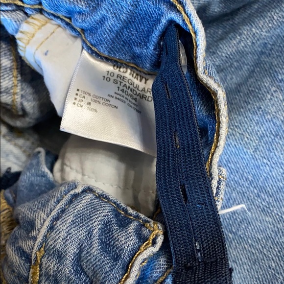 Old Navy blue Jean shorts size 10 boys - Picture 2 of 4